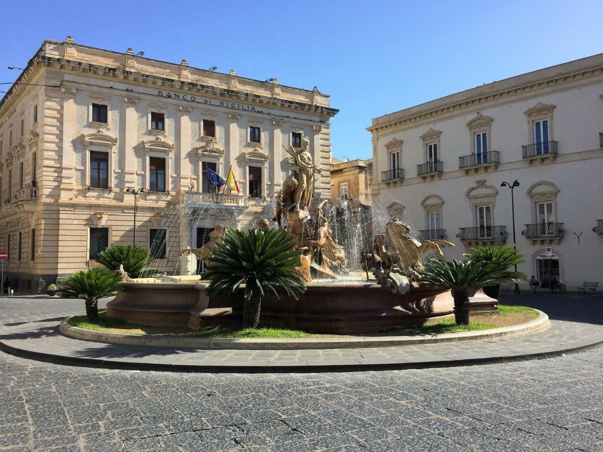 Suite La Piazza By Wonderful Italy Siraküza Dış mekan fotoğraf